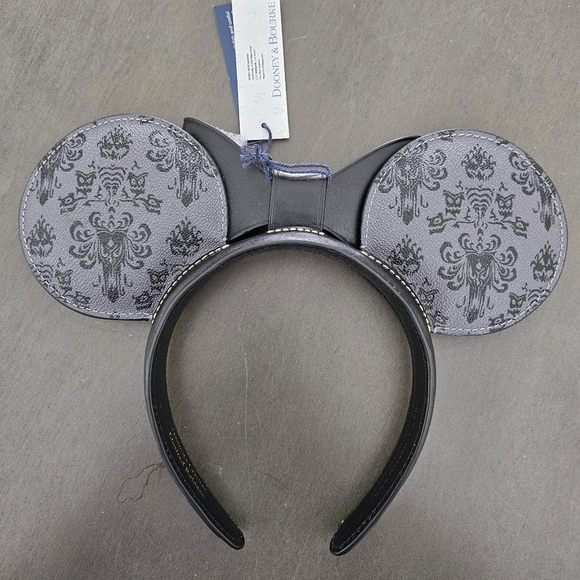 Disney x Dooney & Bourke Haunted Mansion Wallpaper Leather Minnie Mouse Ears NWT - Picture 7 of 8